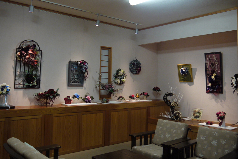 http://www.caracoles.jp/blog/images/tezuka.jpg
